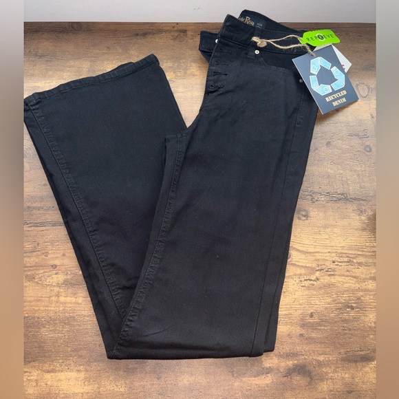 Black Denim Jeans - Picture 2 of 6